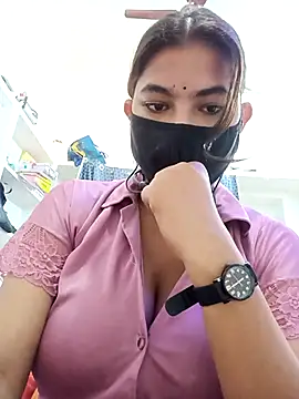 Hot radhaji online show from April 2026 12:30:01 AM