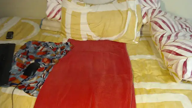 Tillah87 online show from November 2025 10:20:02 PM