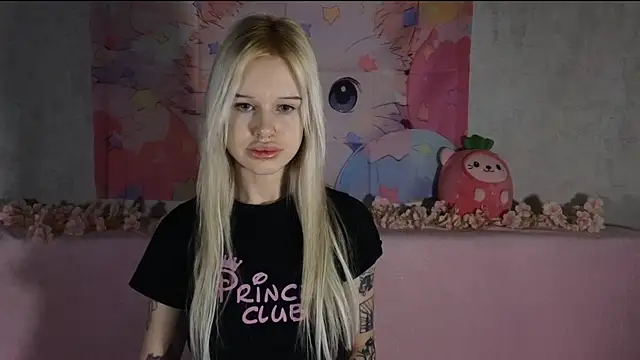 HoneyGold  online show from February 2026 04:20:01 AM