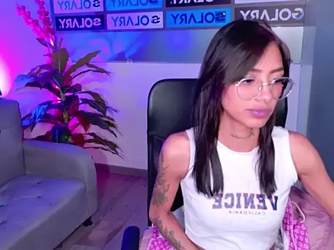 KarlaSlutSkinny   online show from October 2025 02:14:02 PM
