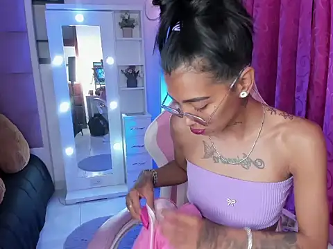 KarlaSlutSkinny   online show from April 2026 07:40:02 PM