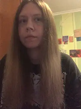 LunaVirelle online show from April 2026 04:44:01 PM