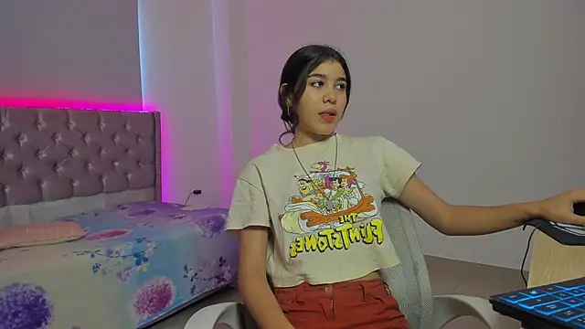 beiby glow online show from October 2025 03:01:02 PM