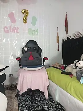 Lucy colee online show from April 2026 05:21:02 PM