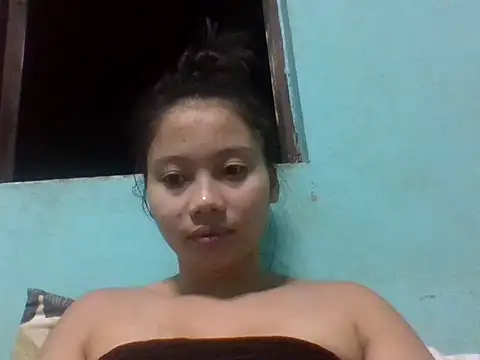 Snapshot of Baby_girl0516 chatting on October 2025 12:48:02 PM Baby girl0516 online show from October 2025 12:48:02 PM