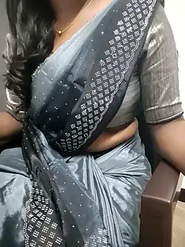 Tamilmallu-duskygirl03 online show from November 2025 05:57:01 PM