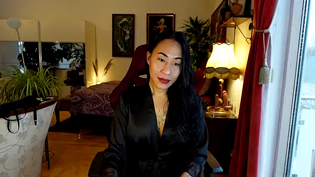 bianca bellamy online show from November 2025 07:41:01 AM