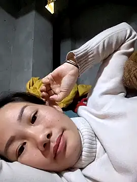 gio-thu online show from January 2026 04:49:02 AM