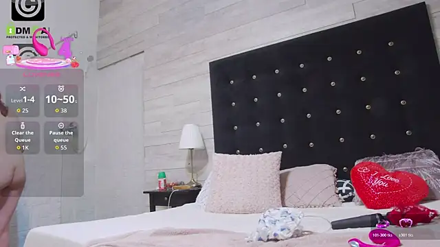 Ella Lizzie online show from April 2026 06:19:02 PM