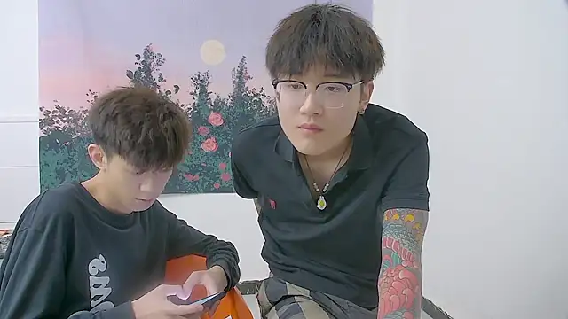 KK-cuteboy online show from June 2026 02:08:02 PM