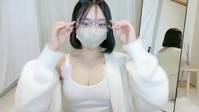 yuno-pi online show from November 2025 10:52:02 AM