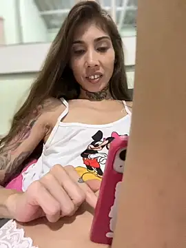casalskunk online show from July 2026 02:03:02 AM