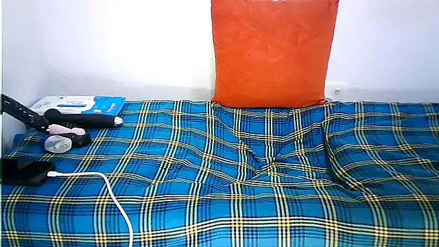 Snapshot of Ntokozo290 chatting on December 2025 05:43:02 PM Ntokozo290 online show from December 2025 05:43:02 PM