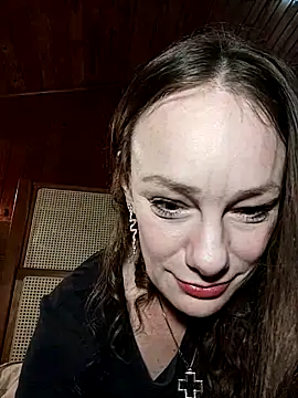 JulieSqualor81 online show from March 2026 03:56:01 AM