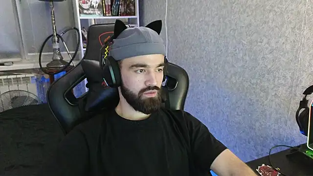 Nik Namee online show from October 2025 01:40:01 AM