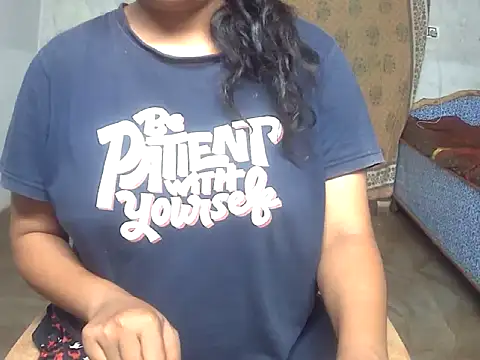 Snapshot of manju_02 chatting on October 2025 04:00:02 AM manju 02 online show from October 2025 04:00:02 AM