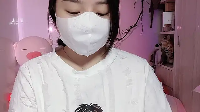 Snapshot of BeChinh_Lee chatting on July 2026 05:50:01 PM BeChinh Lee online show from July 2026 05:50:01 PM