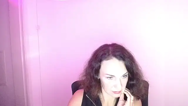Rosie Rosee online show from October 2025 11:32:02 AM