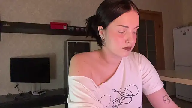 VelvetNote online show from November 2025 01:54:02 PM