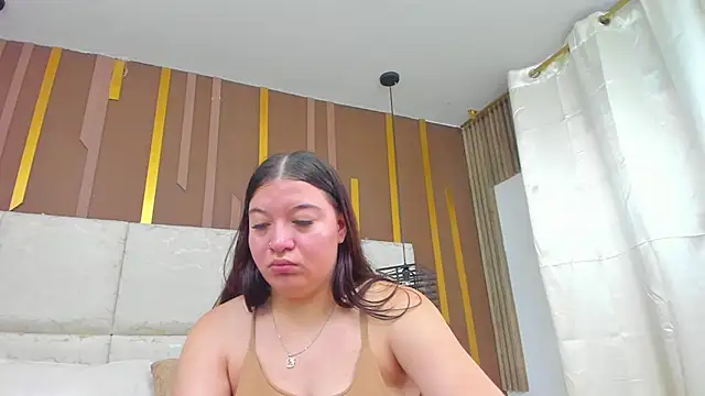 AmbarGills online show from April 2026 12:54:01 PM