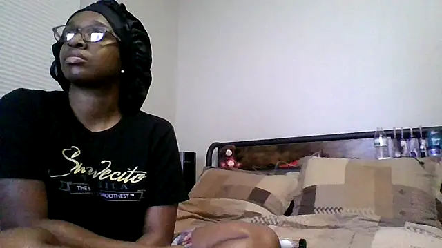 Snapshot of dezzidavill chatting on February 2026 01:22:02 AM dezzidavill online show from February 2026 01:22:02 AM