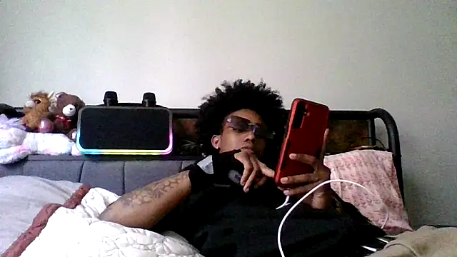 dezzidavill online show from March 2026 06:57:01 PM