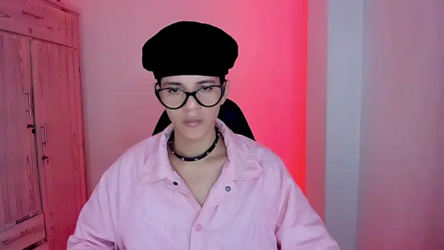 tylernova online show from February 2026 03:58:01 AM