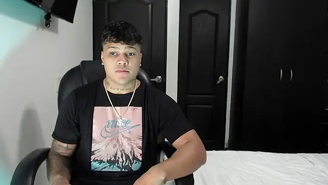 Boyhot 00 online show from October 2025 02:15:01 AM