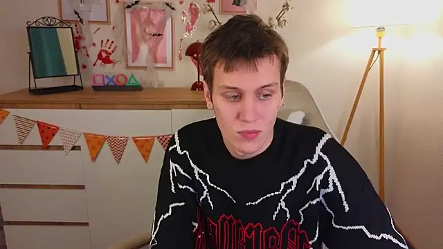 hun1er steele online show from October 2025 04:13:01 PM