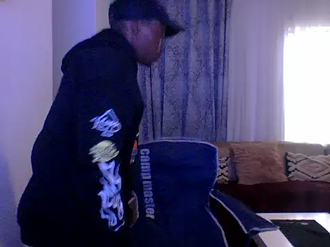 Snapshot of thesloucher chatting on June 2026 05:16:01 AM thesloucher online show from June 2026 05:16:01 AM