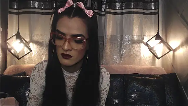 Snapshot of ZAMMIRA chatting on October 2025 05:30:01 AM ZAMMIRA online show from October 2025 05:30:01 AM