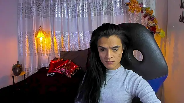 Snapshot of ZAMMIRA chatting on November 2025 05:51:01 AM ZAMMIRA online show from November 2025 05:51:01 AM