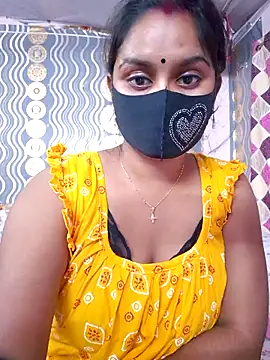 Sweet-Maddlina online show from November 2025 05:44:01 PM