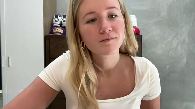 itssosierra online show from February 2026 11:34:02 PM