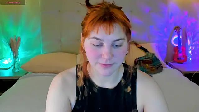 Snapshot of Rene_Shine chatting on February 2026 04:24:02 PM Rene Shine online show from February 2026 04:24:02 PM