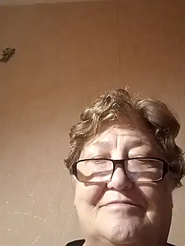 Katherine735 online show from November 2025 09:27:02 PM