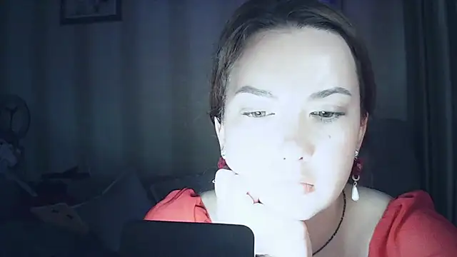 MoodieMira online show from March 2026 07:40:01 PM