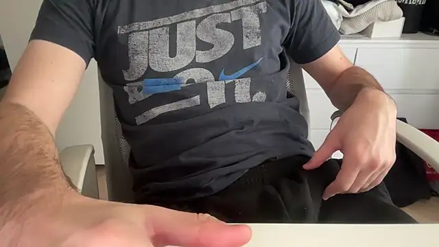 Snapshot of matrixx_9 chatting on October 2025 01:12:01 PM matrixx 9 online show from October 2025 01:12:01 PM