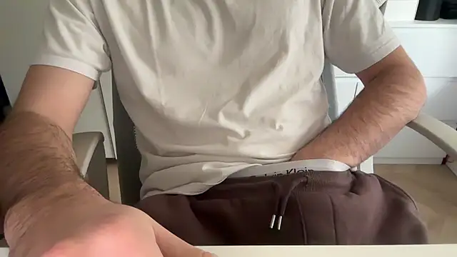 Snapshot of matrixx_9 chatting on November 2025 01:01:02 PM matrixx 9 online show from November 2025 01:01:02 PM