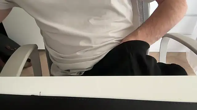 Snapshot of matrixx_9 chatting on November 2025 01:55:01 PM matrixx 9 online show from November 2025 01:55:01 PM