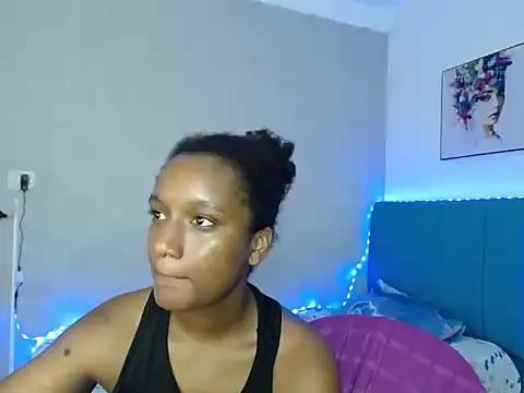 millysweetass online show from November 2025 01:22:02 PM