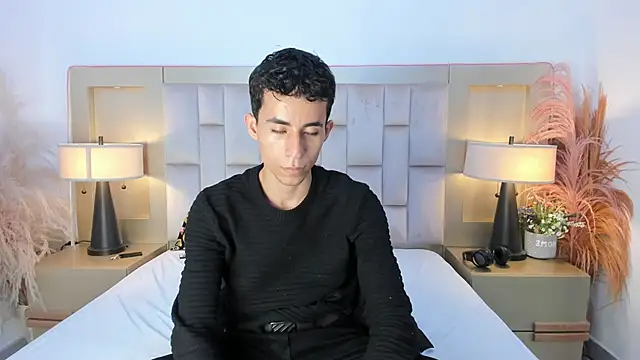 Zahir Ashar online show from March 2026 08:19:01 AM