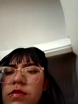 angie rousse  online show from November 2025 01:22:04 PM