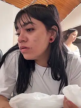 angie rousse  online show from November 2025 01:57:02 PM