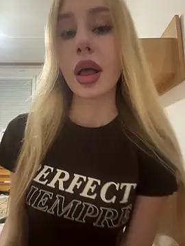 Snapshot of JudithCarly chatting on November 2025 08:19:02 PM JudithCarly online show from November 2025 08:19:02 PM