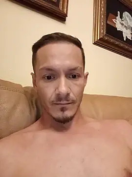 Snapshot of Graimito chatting on April 2026 05:55:01 PM Graimito online show from April 2026 05:55:01 PM