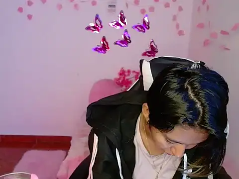 amber  666 online show from October 2025 08:22:01 PM