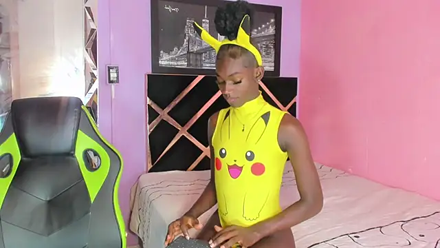 Snapshot of Kimberlyn_Black chatting on October 2025 11:42:02 PM Kimberlyn Black online show from October 2025 11:42:02 PM