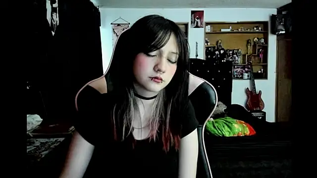 Maki Zein  online show from January 2026 10:57:02 PM