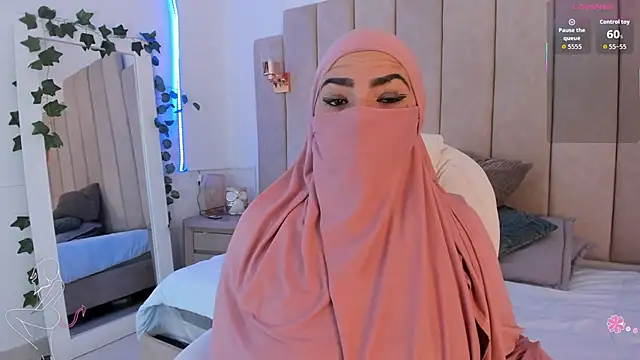  naylaa  online show from January 2026 02:47:02 AM